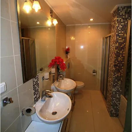 Muz Kalkan